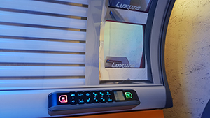 CsokiSzoli - fekvő, gyorsbarnító